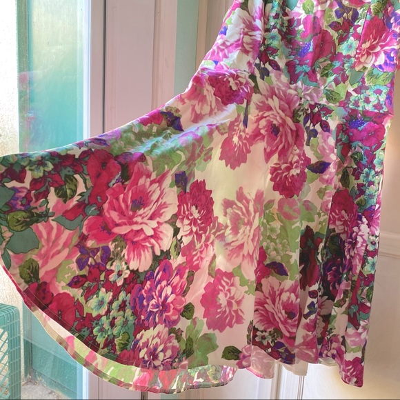 Pink Floral Spring Dress - Picture 4 of 4